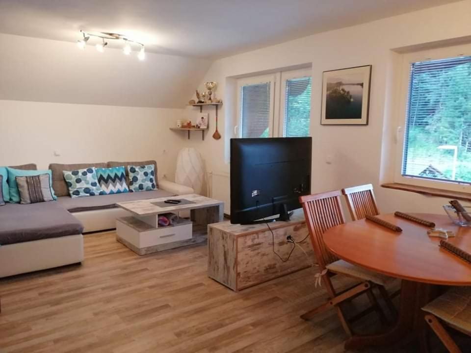 Apartment Kaya Mojstrana Buitenkant foto